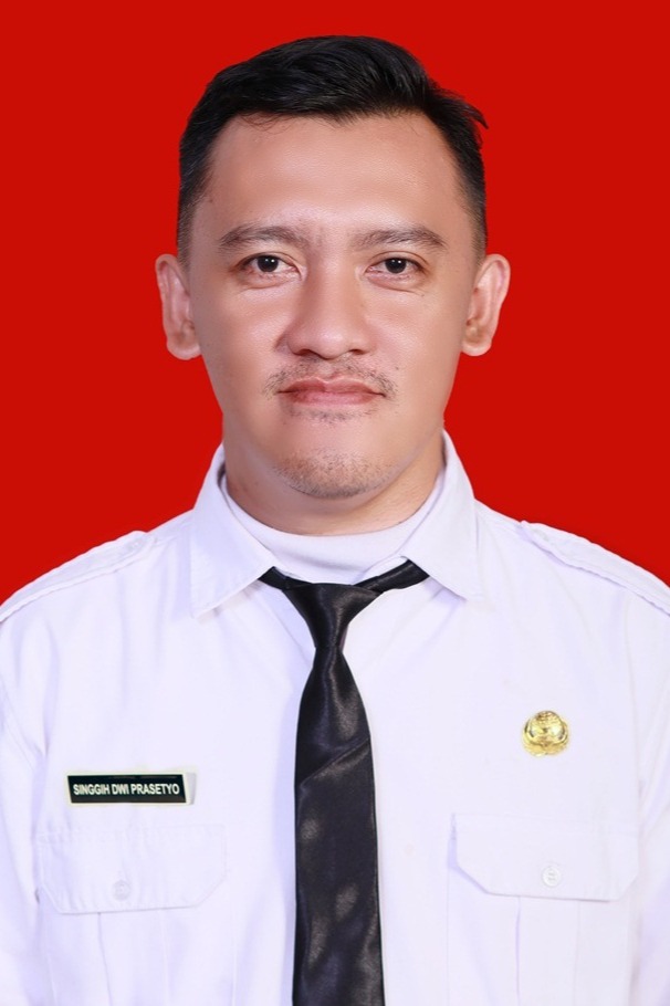 Singgih dwi Prasetyo, S.Pd